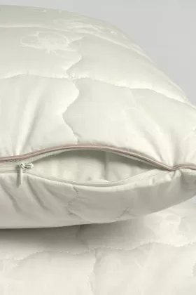 Pamuk Tek Kişilik Yastık-Yorgan Set - %100 Doğal Pamuk Yastık-Yorgan (Desenli) - Özel Çantalı from  at WHİTE LİFE TEKSTİL SAN.TİC.LTD.ŞTİ # WHTW001