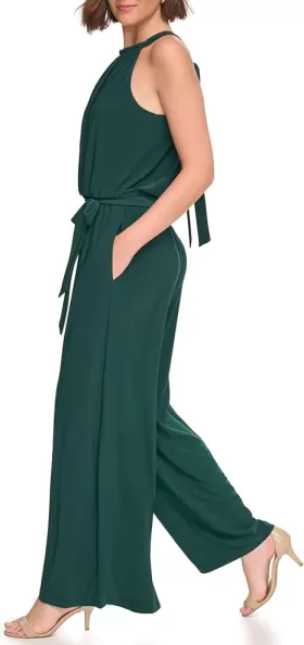 Ärmelloser Neckholder-Overall mit Fake-Ausschnitt from  at ESAR # 63FD34496881F Ärmelloser Neckholder-Overall mit Fake-Ausschnitt from  at ESAR # 63FD34496881F